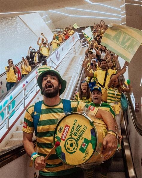 Torcida Patrocinada Da Sele O A Organizadas A Festa Na Arquibancada