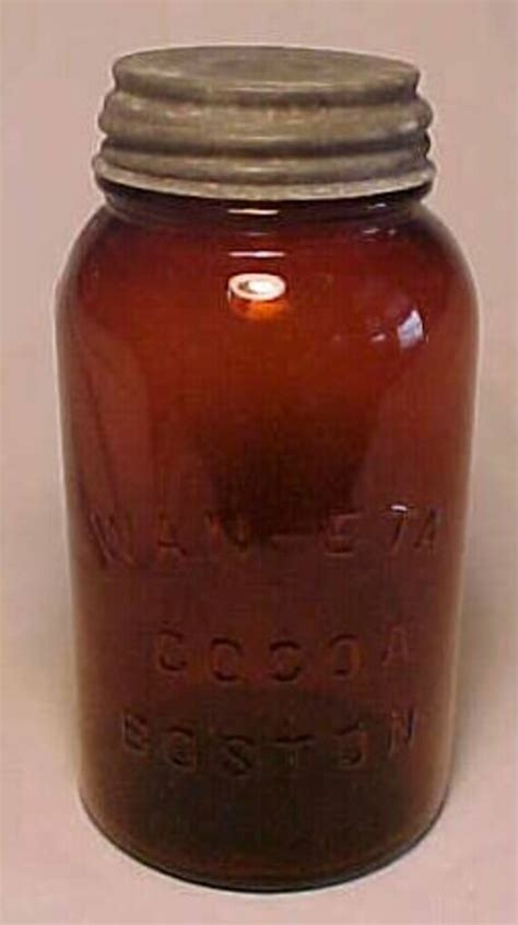 C1915 Wan Eta Waneta Cocoa Boston Mass Amber Quart Fruit