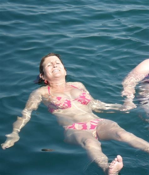 Rosiehux66 47 From Stafford Is A Local Granny Looking For Casual Sex Dirty Granny