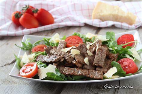 Straccetti Di Vitello Con Pomodorini E Rucola Gioie In Cucina