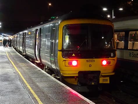 Gwr 165129 Southampton Central Great Western Railway Cla Flickr