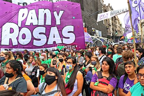 Nuestra Perspectiva ¿sabés Por Qué Pan Y Rosas Es Feminista Socialista