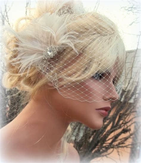 Wedding Ivory Bridal Hair Fascinator Birdcage Veil Vintage Style Brooch French Netting Ivory