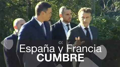 Sánchez y Macron firman un tratado de amistad y cooperación entre