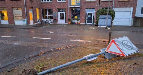 Wetterdienst prüft Verdacht auf Tornado in Köln