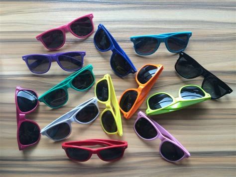 Colorful Sunglasses Party Favors Prom Souvenirs Prom T Ideas