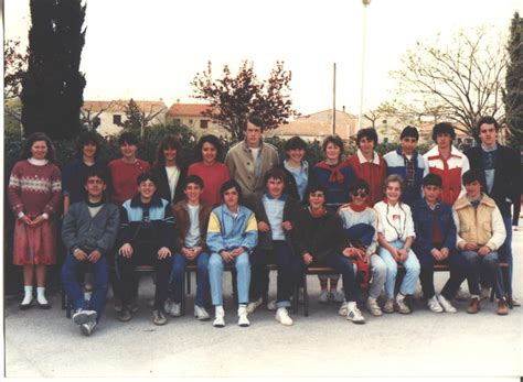 Photo de classe 3emeB de 1984 Collège La Ferrage Copains d avant