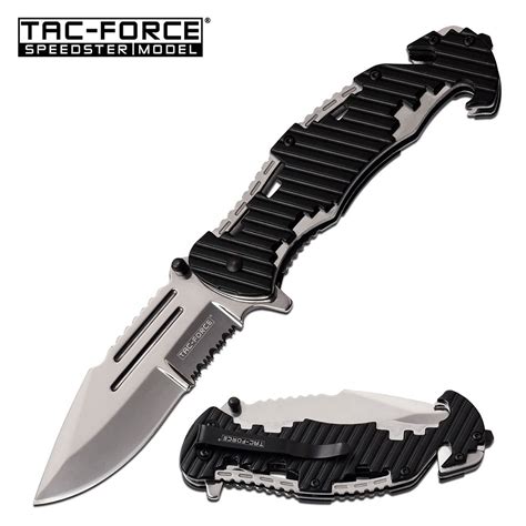 10 Best Folding Tactical Knives for Knife Fanatics | Wholesale blades