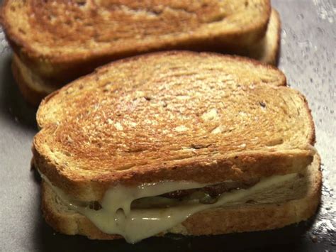 What S For Supper Tonight Patty Melts Recipe Ree Drummond Food Network