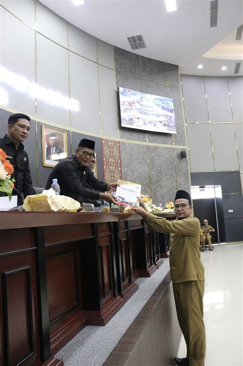 Dprd Kota Padang Rapat Paripurna Tutup Masa Sidang I Dan Buka Masa