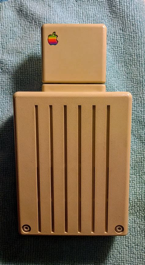 Koleksiyonluk Apple Modem 1986 yapımı DonanımHaber Forum