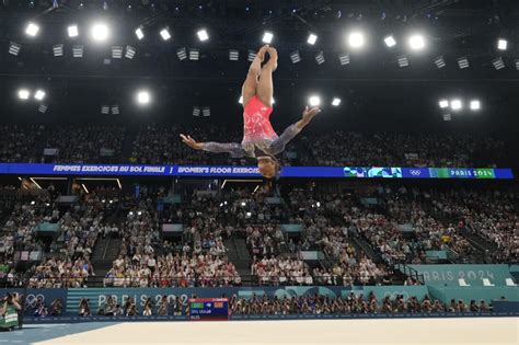 Biles Captures Silver For 11th Career Medal News Sports Jobs Observer Today