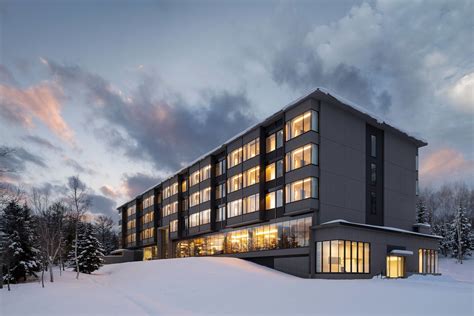 Higashiyama Niseko Village A Ritz Carlton Reserve Hotel Hokkaido