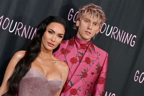 Fans Think Megan Fox And Machine Gun Kelly Have Broken Up