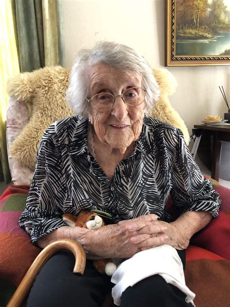 Staying updated with the fawcett funeral home collingwood obituaries 16