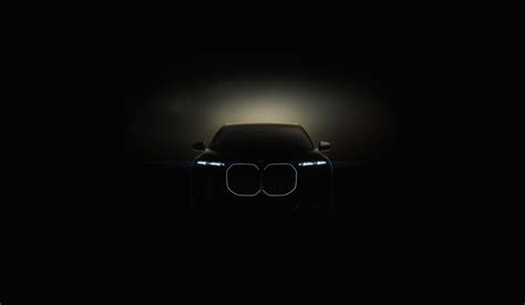 BMW i7 sedã elétrico SINCOPEÇAS SINDICATO DO COMÉRCIO VAREJISTA DE