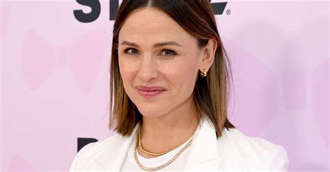 Jennifer Garner sin maquillaje muestra su lado auténtico mientras está