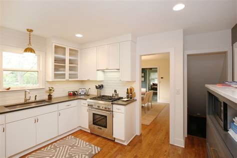 Making The Case For A Closed Kitchen Layout
