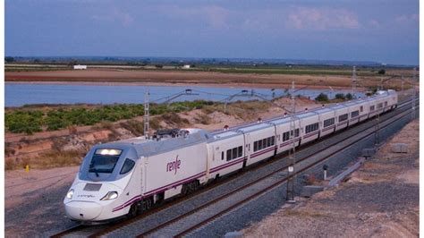 Renfe Lanza Billetes Entre Madrid Y Asturias Por Euros Tras El Nuevo