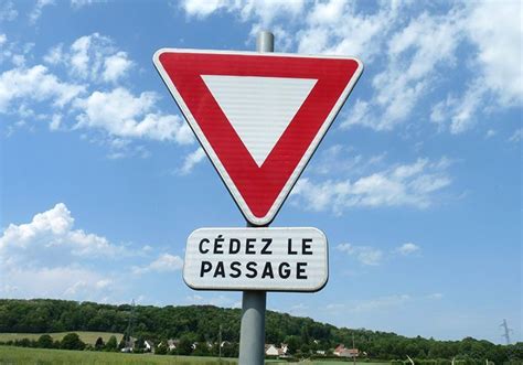 Comment Choisir La Taille D Un Panneau Routier Virages