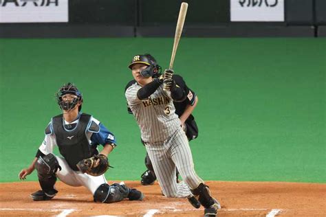 阪神・大山悠輔が4番の一撃 適時三塁打でこの日2打点目 サンスポ