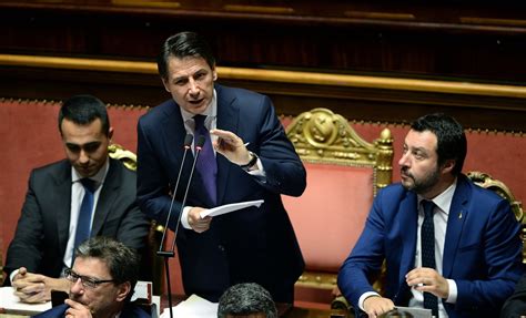 Retromarcia Di Salvini La Lega Ritira La Sfiducia A Conte Casteddu