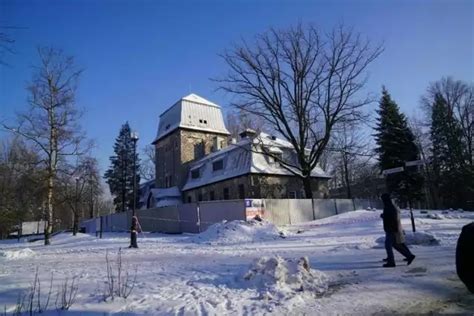 Pałac Ślubów zamiast Galerii Historii Miasta Trwa remont Łazienek II w