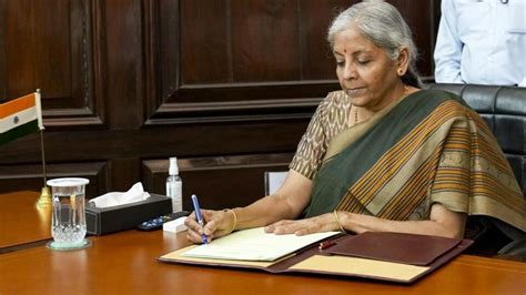 Modi Nirmala Sitharaman To Hold Pre Budget Meeting With Industry