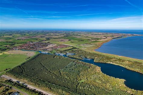 Wangerland von oben Meeres Küste Hooksiel in Wangerland im Bundesland