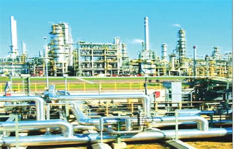 Dangote Refinery Begins Processing Gasoline Nnpc To Be Sole Buyer My