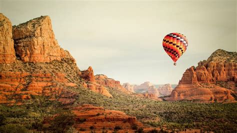 Hot Air Balloon Flying Over Sedona In Arizona USA Windows Spotlight