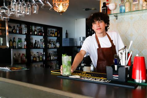 T Cnico A De Bar Restaurante Regi O De Leiria