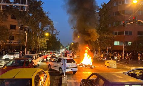 Pelo Menos Oito Pessoas Morreram No Irã Nos Protestos Por Morte De