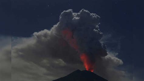 Thousands Of Tourists Stranded As Indonesia Shuts Bali Airport After Volcanic Eruption