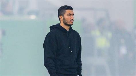 Bvb Trainer Nuri Sahin Muss F R Dortmund Verbleib Ein Ziel Erf Llen