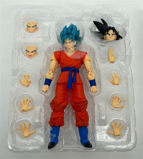 Bandai Tamashii Nations S H Figuarts God Super Saiyan Son Goku EBay