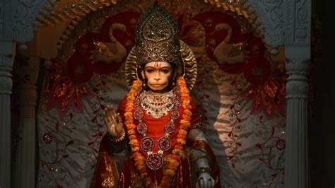 Sankatmochan Hanuman Ashtak: Check Lyrics And Benefits Of Chanting This ...