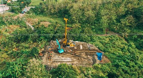 Rampungkan Tower Pengganti Pln Jaga Keandalan Pasokan Listrik Pada