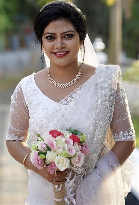 Christian Wedding Hairstyles For Saree