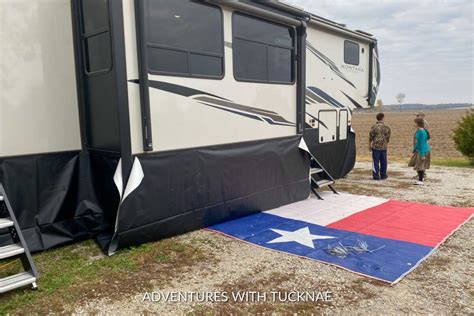 How To Diy Rv Skirting For Winter Camping With Vinyl