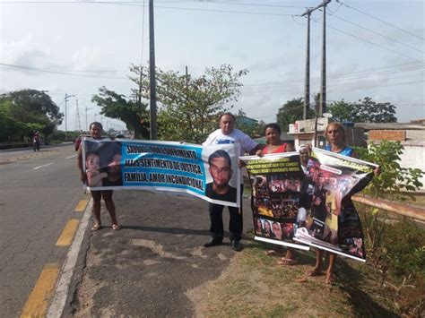 Moradores Inconformados Decis O Judicial Realizam Protesto O