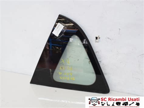 Vetro Fisso Posteriore Destro Toyota Rav 4 6271042270 SC Ricambi Usati