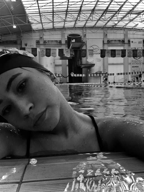 Pin De Rocío A Quintanilla En Favs En 2024 Fotografía De Natación Peinados Para Natación