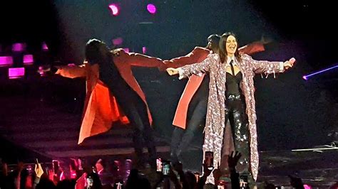 Laura Pausini Anime Parallele World Tour 2023 24 Live In Roma