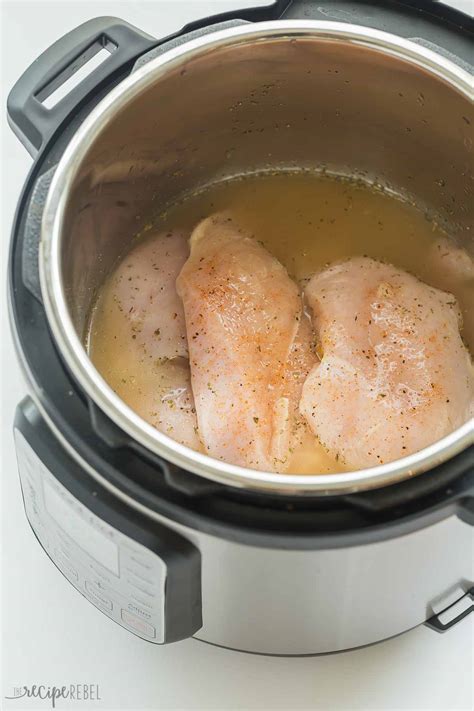 Juicy Instant Pot Shredded Chicken So Much Flavor The Recipe Rebel