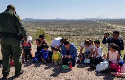 Cientos De Migrantes Son Detenidos Por La Patrulla Fronteriza En Varios