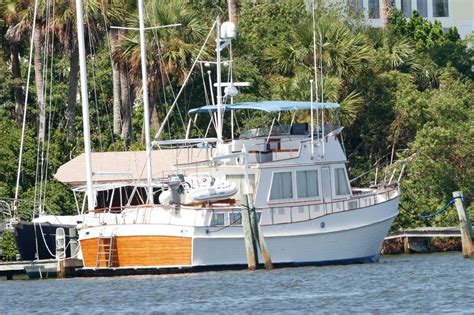 1980 Grand Banks 49 Classic 49 Boats For Sale Edwards Yacht Sales