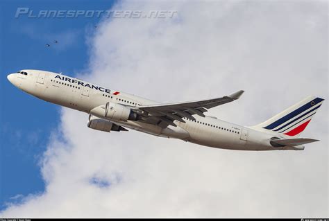 F Gzch Air France Airbus A Photo By Noam Shaps Id