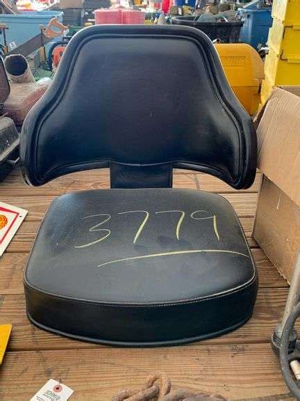 Tractor Seat Schmid Auction