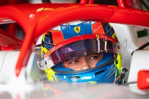 Dino Beganovic K R Fia Formel Ferraris Junior Om V Gen Till F